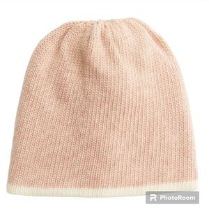 NWT Hat Attack Reversibel Tipped Beanie Hat in Natural.